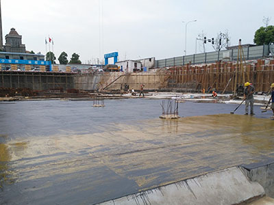 內(nèi)增強防水卷材補漏液特點